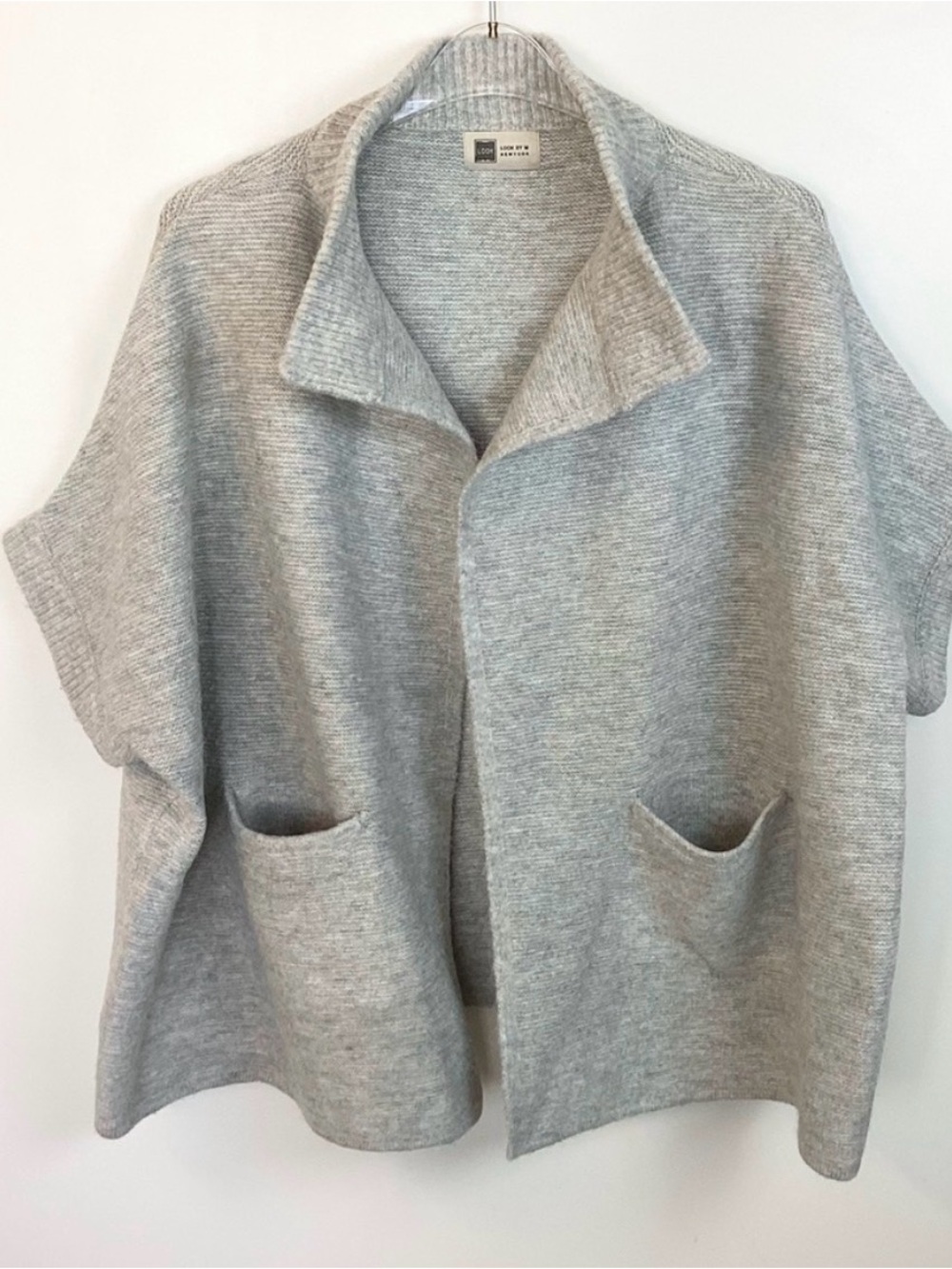 Relaxed Open-Front Knit Cardigan in Light Gray